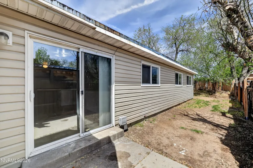 1706 Sue, Sparks, Nevada 89431, 3 Bedrooms Bedrooms, ,2 BathroomsBathrooms,Residential,Residential,Sue,260005090
