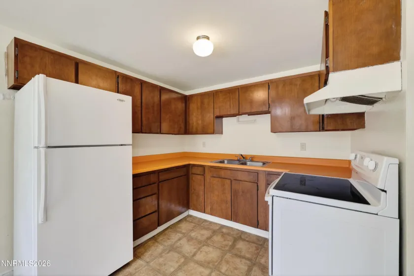 1706 Sue, Sparks, Nevada 89431, 3 Bedrooms Bedrooms, ,2 BathroomsBathrooms,Residential,Residential,Sue,260005090