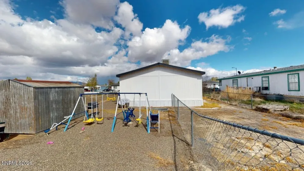 102 Bastian, Battle Mountain, Nevada 89820, 3 Bedrooms Bedrooms, ,2 BathroomsBathrooms,Residential,Residential,Bastian,260005091