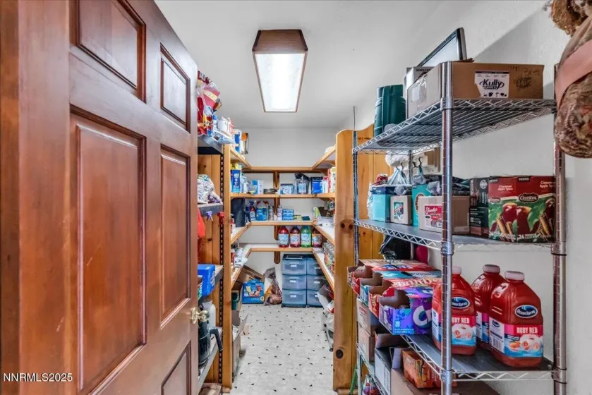 1359 Creek, Gardnerville, Nevada 89410, 3 Bedrooms Bedrooms, ,2 BathroomsBathrooms,Residential,Residential,Creek,250058650