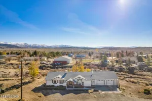 1359 Creek, Gardnerville, Nevada 89410, 3 Bedrooms Bedrooms, ,2 BathroomsBathrooms,Residential,Residential,Creek,250058650