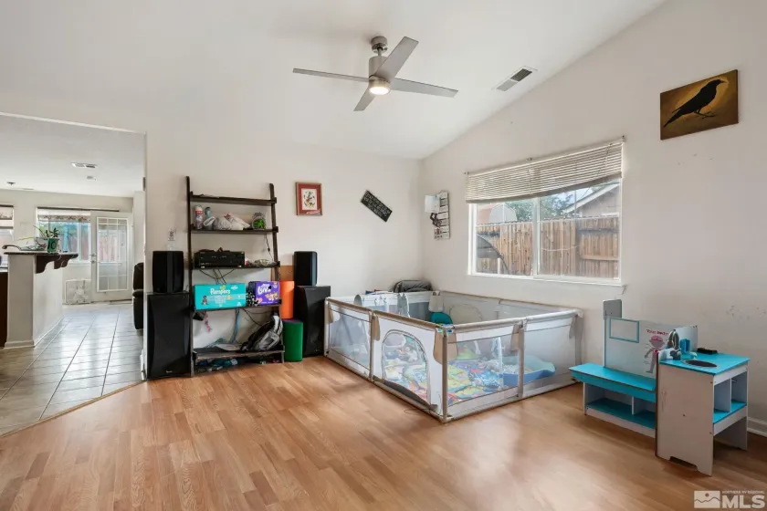 859 Klien, Dayton, Nevada 89403, 4 Bedrooms Bedrooms, ,2 BathroomsBathrooms,Residential,Residential,Klien,260005095