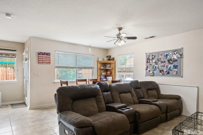 859 Klien, Dayton, Nevada 89403, 4 Bedrooms Bedrooms, ,2 BathroomsBathrooms,Residential,Residential,Klien,260005095