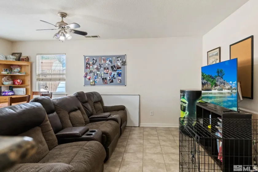 859 Klien, Dayton, Nevada 89403, 4 Bedrooms Bedrooms, ,2 BathroomsBathrooms,Residential,Residential,Klien,260005095