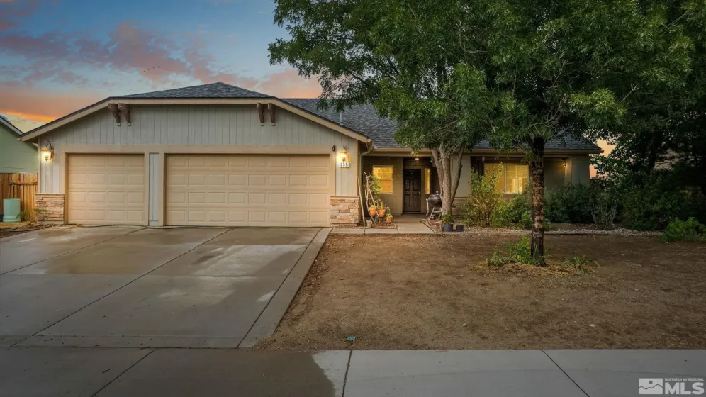 859 Klien, Dayton, Nevada 89403, 4 Bedrooms Bedrooms, ,2 BathroomsBathrooms,Residential,Residential,Klien,260005095