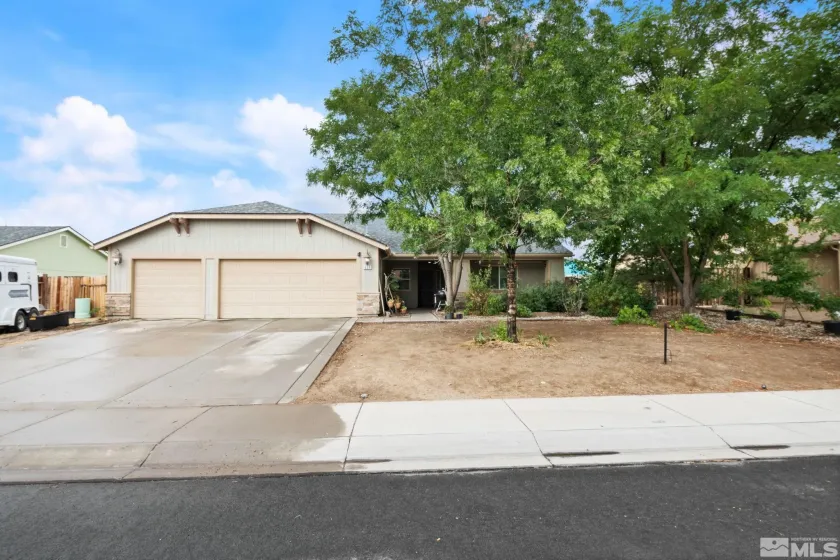 859 Klien, Dayton, Nevada 89403, 4 Bedrooms Bedrooms, ,2 BathroomsBathrooms,Residential,Residential,Klien,260005095