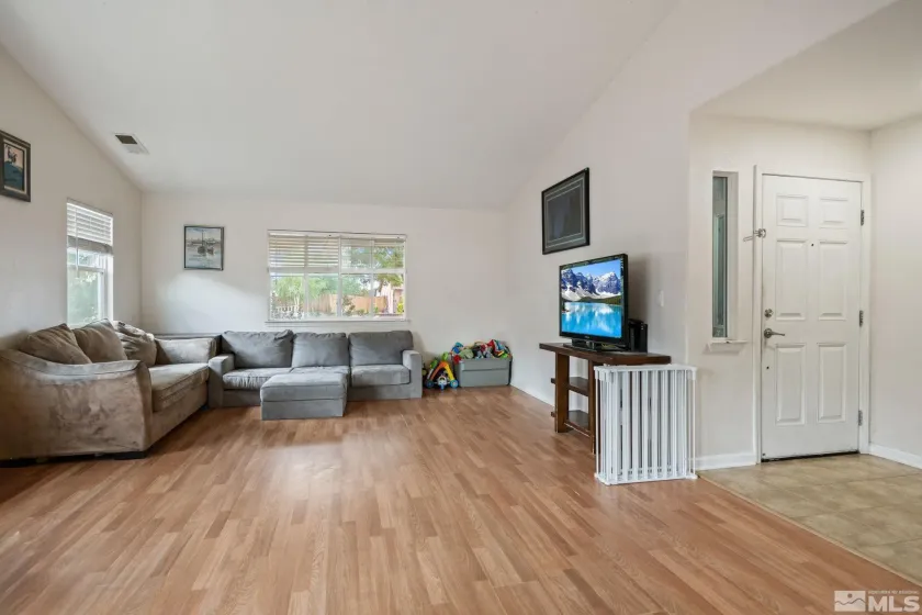 859 Klien, Dayton, Nevada 89403, 4 Bedrooms Bedrooms, ,2 BathroomsBathrooms,Residential,Residential,Klien,260005095