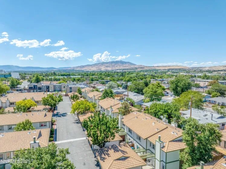 2168 Cannonball, Sparks, Nevada 89431, 2 Bedrooms Bedrooms, ,2 BathroomsBathrooms,Residential,Residential,Cannonball,250053405