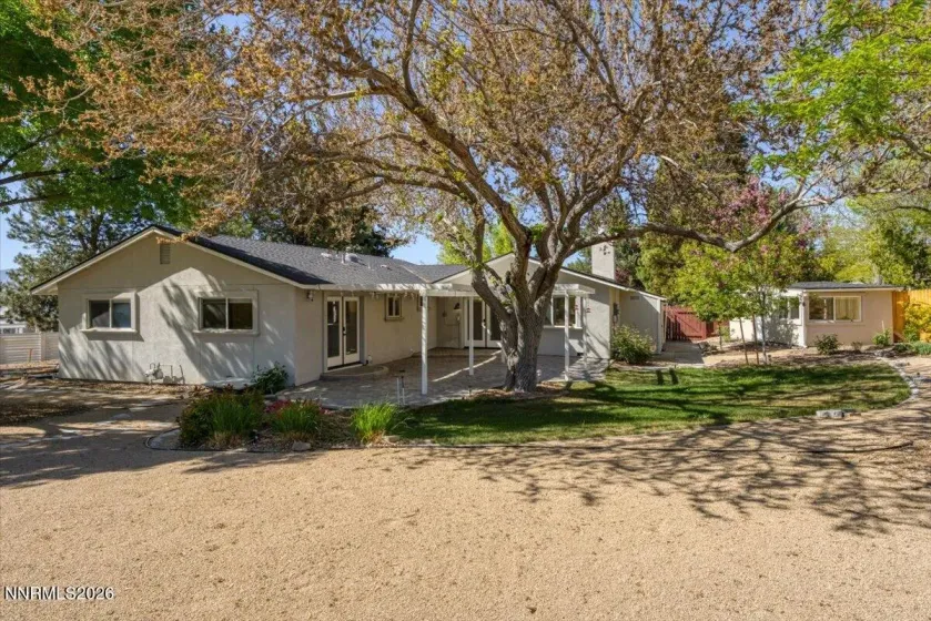 2984 Middlecoff, Reno, Nevada 89502, 3 Bedrooms Bedrooms, ,2 BathroomsBathrooms,Residential,Residential,Middlecoff,260005098