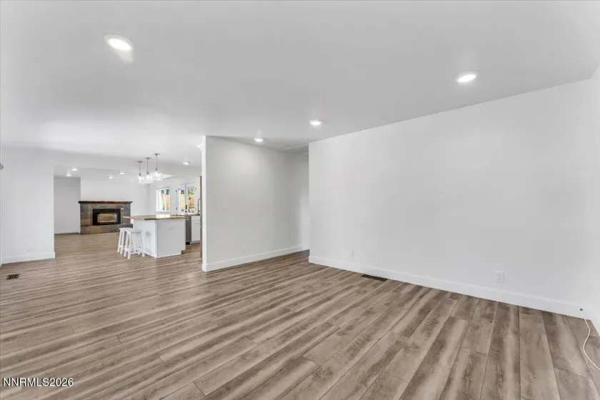 2984 Middlecoff, Reno, Nevada 89502, 3 Bedrooms Bedrooms, ,2 BathroomsBathrooms,Residential,Residential,Middlecoff,260005098