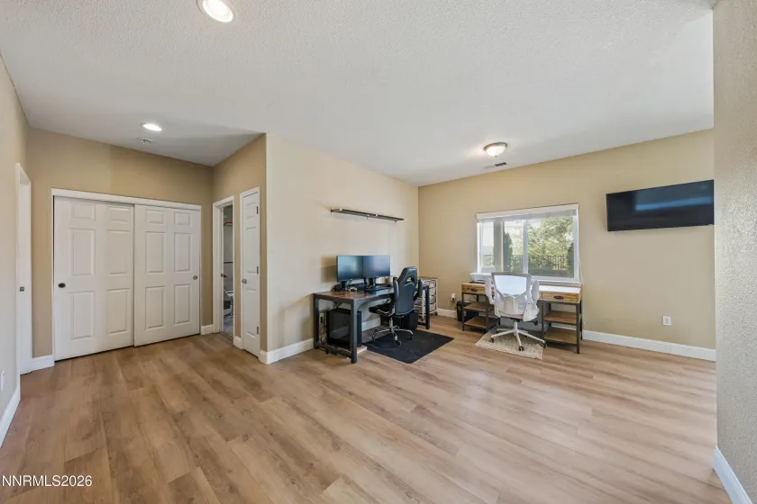 930 Demos, Reno, Nevada 89512, 4 Bedrooms Bedrooms, ,4 BathroomsBathrooms,Residential,Residential,Demos,260005101