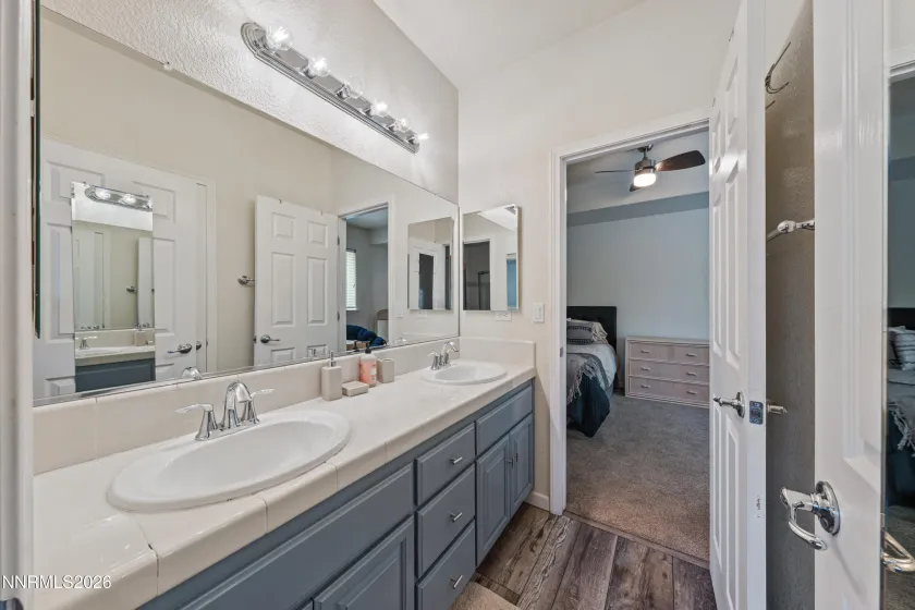 930 Demos, Reno, Nevada 89512, 4 Bedrooms Bedrooms, ,4 BathroomsBathrooms,Residential,Residential,Demos,260005101