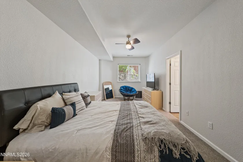 930 Demos, Reno, Nevada 89512, 4 Bedrooms Bedrooms, ,4 BathroomsBathrooms,Residential,Residential,Demos,260005101