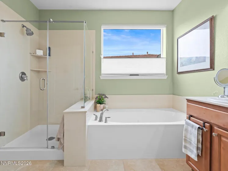 2568 Piero, Sparks, Nevada 89434, 4 Bedrooms Bedrooms, ,3 BathroomsBathrooms,Residential,Residential,Piero,260005106