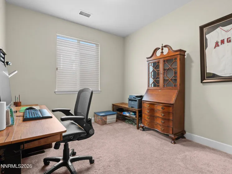 2568 Piero, Sparks, Nevada 89434, 4 Bedrooms Bedrooms, ,3 BathroomsBathrooms,Residential,Residential,Piero,260005106