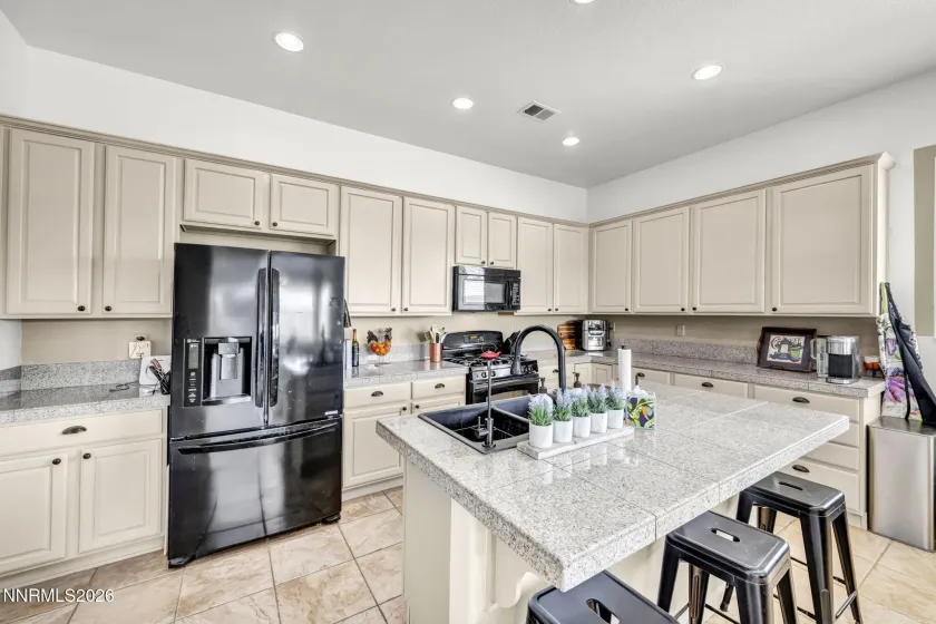 403 St George's, Dayton, Nevada 89403, 3 Bedrooms Bedrooms, ,3 BathroomsBathrooms,Residential,Residential,St George's,260005110