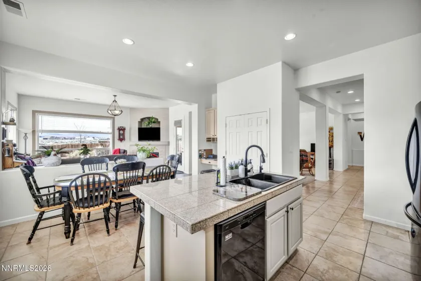 403 St George's, Dayton, Nevada 89403, 3 Bedrooms Bedrooms, ,3 BathroomsBathrooms,Residential,Residential,St George's,260005110