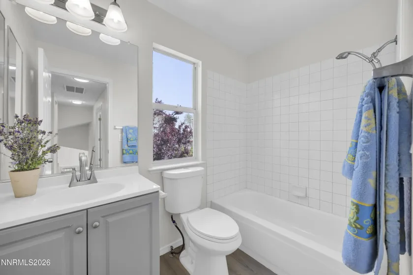 4564 Windcrest, Reno, Nevada 89523, 3 Bedrooms Bedrooms, ,3 BathroomsBathrooms,Residential,Residential,Windcrest,260005111