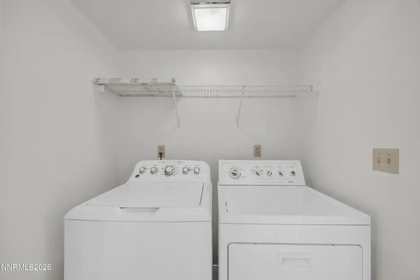 4564 Windcrest, Reno, Nevada 89523, 3 Bedrooms Bedrooms, ,3 BathroomsBathrooms,Residential,Residential,Windcrest,260005111