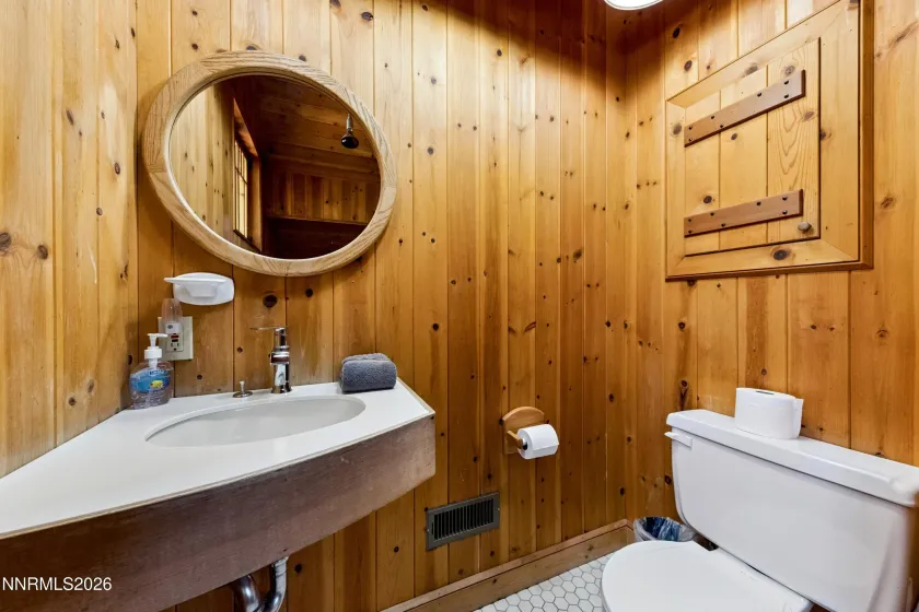 706 Gary, Stateline, Nevada 89449, 3 Bedrooms Bedrooms, ,4 BathroomsBathrooms,Residential,Residential,Gary,260005113