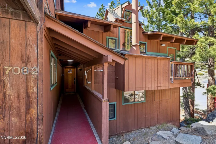 706 Gary, Stateline, Nevada 89449, 3 Bedrooms Bedrooms, ,4 BathroomsBathrooms,Residential,Residential,Gary,260005113