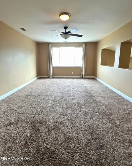 635 Ubaldo, Reno, Nevada 89521, 5 Bedrooms Bedrooms, ,4 BathroomsBathrooms,Residential Lease,Manufactured,Ubaldo,260005117