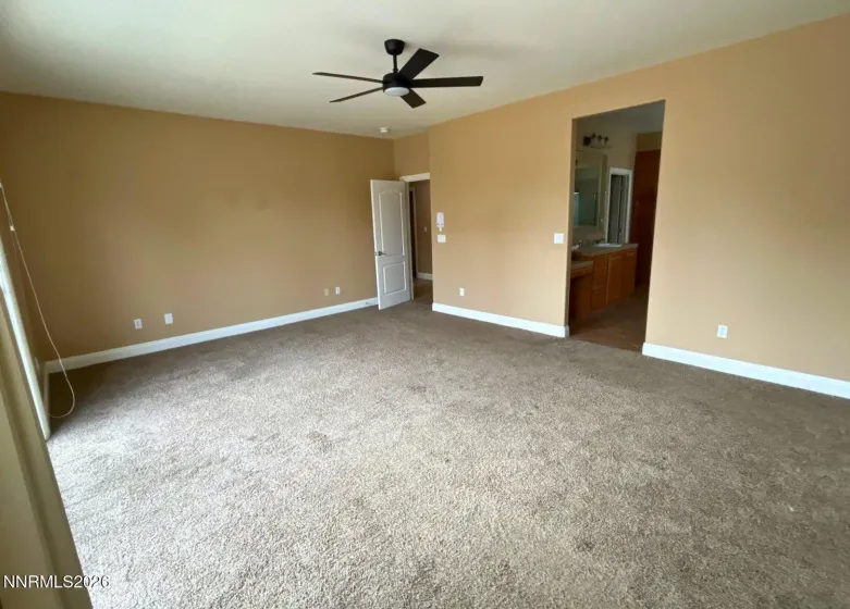 635 Ubaldo, Reno, Nevada 89521, 5 Bedrooms Bedrooms, ,4 BathroomsBathrooms,Residential Lease,Manufactured,Ubaldo,260005117