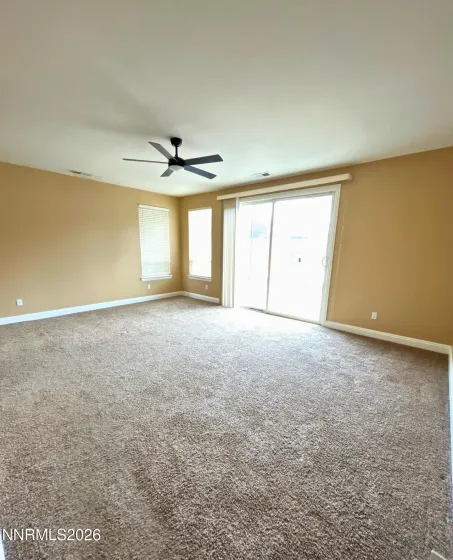 635 Ubaldo, Reno, Nevada 89521, 5 Bedrooms Bedrooms, ,4 BathroomsBathrooms,Residential Lease,Manufactured,Ubaldo,260005117