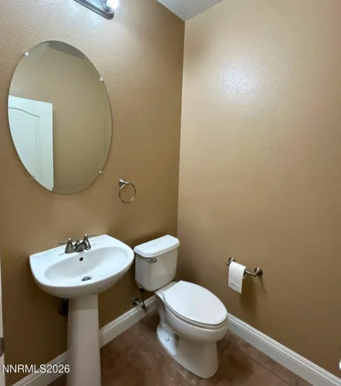 635 Ubaldo, Reno, Nevada 89521, 5 Bedrooms Bedrooms, ,4 BathroomsBathrooms,Residential Lease,Manufactured,Ubaldo,260005117