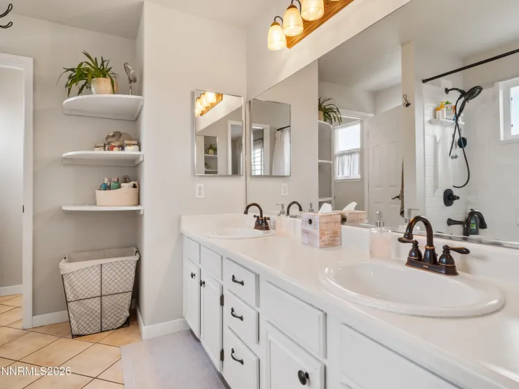 4076 Sweetwater, Carson City, Nevada 89701, 3 Bedrooms Bedrooms, ,3 BathroomsBathrooms,Residential,Residential,Sweetwater,260005120