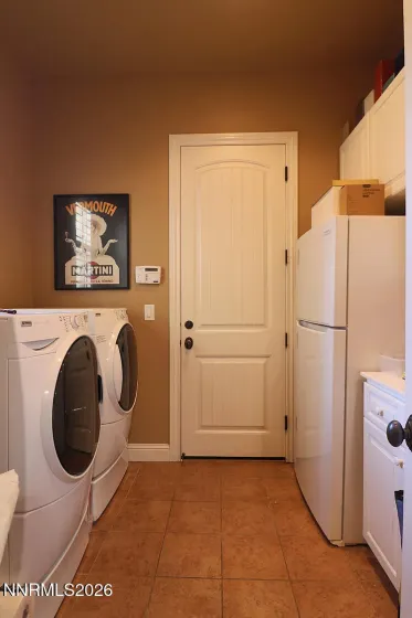 13370 Damonte View, Reno, Nevada 89511, 3 Bedrooms Bedrooms, ,4 BathroomsBathrooms,Residential,Residential,Damonte View,260005119