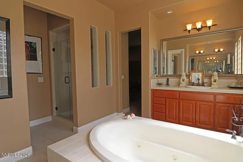 13370 Damonte View, Reno, Nevada 89511, 3 Bedrooms Bedrooms, ,4 BathroomsBathrooms,Residential,Residential,Damonte View,260005119