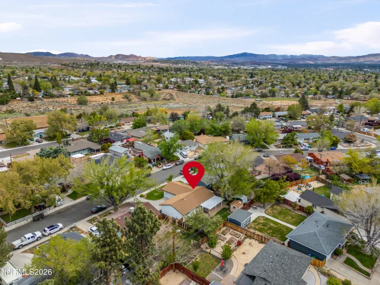 1065 Beldon, Reno, Nevada 89503, 3 Bedrooms Bedrooms, ,2 BathroomsBathrooms,Residential,Residential,Beldon,260005118