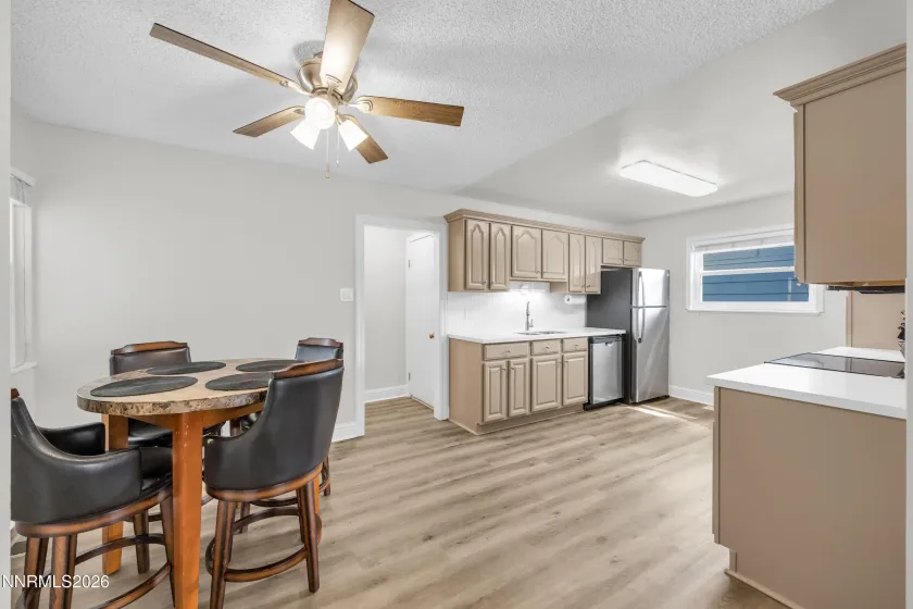 1065 Beldon, Reno, Nevada 89503, 3 Bedrooms Bedrooms, ,2 BathroomsBathrooms,Residential,Residential,Beldon,260005118