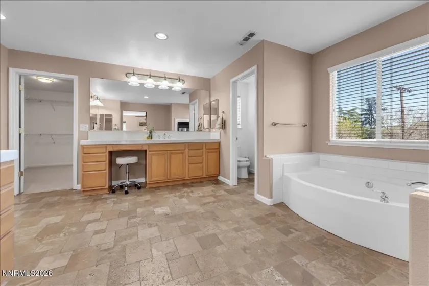 1171 Sageberry, Reno, Nevada 89509, 5 Bedrooms Bedrooms, ,3 BathroomsBathrooms,Residential,Residential,Sageberry,260005122