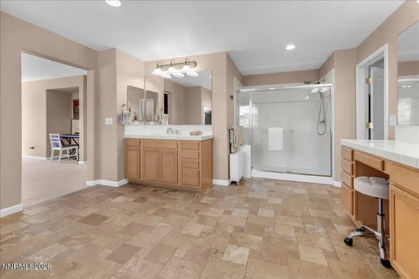 1171 Sageberry, Reno, Nevada 89509, 5 Bedrooms Bedrooms, ,3 BathroomsBathrooms,Residential,Residential,Sageberry,260005122