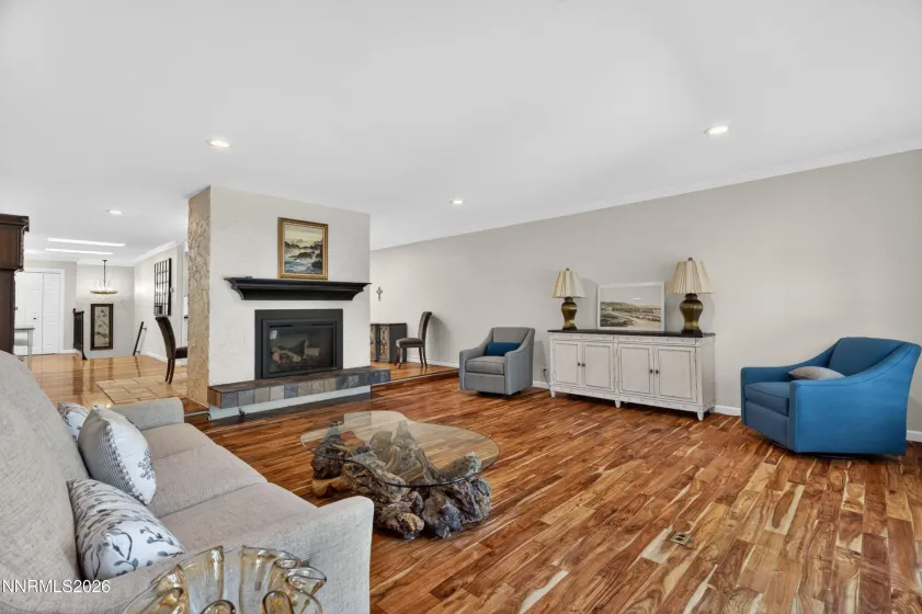 4945 Lakeridge Terrace, Reno, Nevada 89509, 2 Bedrooms Bedrooms, ,3 BathroomsBathrooms,Residential,Residential,Lakeridge Terrace,260005126