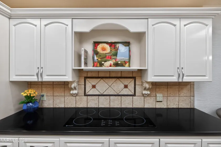 4945 Lakeridge Terrace, Reno, Nevada 89509, 2 Bedrooms Bedrooms, ,3 BathroomsBathrooms,Residential,Residential,Lakeridge Terrace,260005126