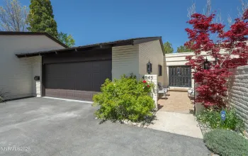 4945 Lakeridge Terrace, Reno, Nevada 89509, 2 Bedrooms Bedrooms, ,3 BathroomsBathrooms,Residential,Residential,Lakeridge Terrace,260005126