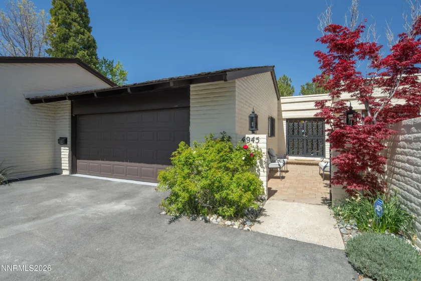 4945 Lakeridge Terrace, Reno, Nevada 89509, 2 Bedrooms Bedrooms, ,3 BathroomsBathrooms,Residential,Residential,Lakeridge Terrace,260005126