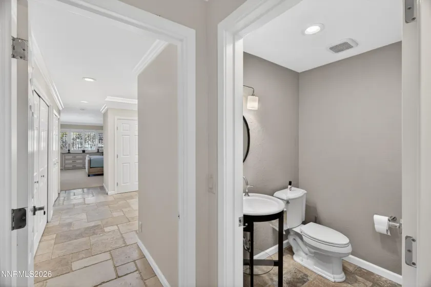 4945 Lakeridge Terrace, Reno, Nevada 89509, 2 Bedrooms Bedrooms, ,3 BathroomsBathrooms,Residential,Residential,Lakeridge Terrace,260005126