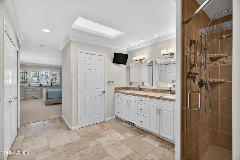 4945 Lakeridge Terrace, Reno, Nevada 89509, 2 Bedrooms Bedrooms, ,3 BathroomsBathrooms,Residential,Residential,Lakeridge Terrace,260005126