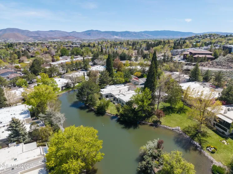 4945 Lakeridge Terrace, Reno, Nevada 89509, 2 Bedrooms Bedrooms, ,3 BathroomsBathrooms,Residential,Residential,Lakeridge Terrace,260005126