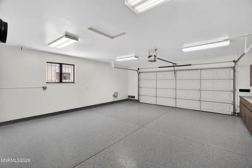 4945 Lakeridge Terrace, Reno, Nevada 89509, 2 Bedrooms Bedrooms, ,3 BathroomsBathrooms,Residential,Residential,Lakeridge Terrace,260005126