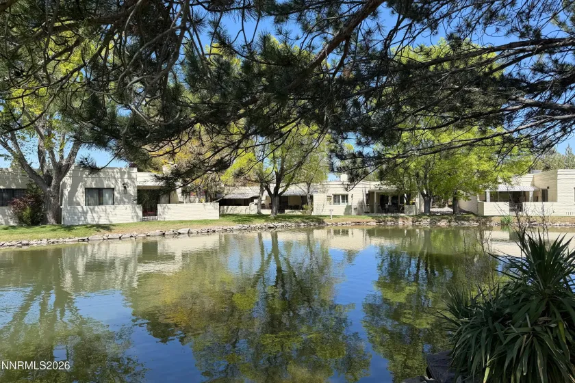 4945 Lakeridge Terrace, Reno, Nevada 89509, 2 Bedrooms Bedrooms, ,3 BathroomsBathrooms,Residential,Residential,Lakeridge Terrace,260005126