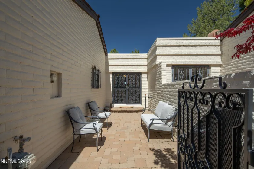 4945 Lakeridge Terrace, Reno, Nevada 89509, 2 Bedrooms Bedrooms, ,3 BathroomsBathrooms,Residential,Residential,Lakeridge Terrace,260005126