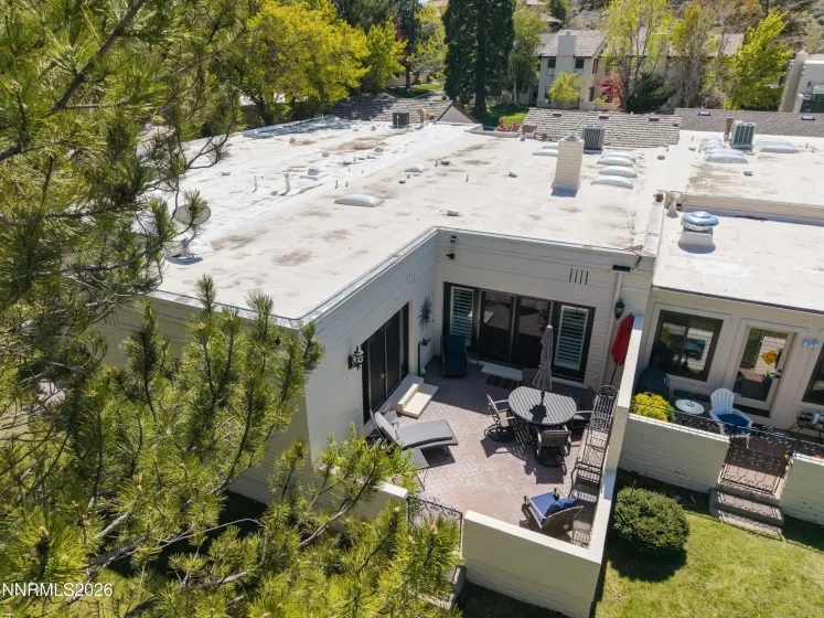 4945 Lakeridge Terrace, Reno, Nevada 89509, 2 Bedrooms Bedrooms, ,3 BathroomsBathrooms,Residential,Residential,Lakeridge Terrace,260005126