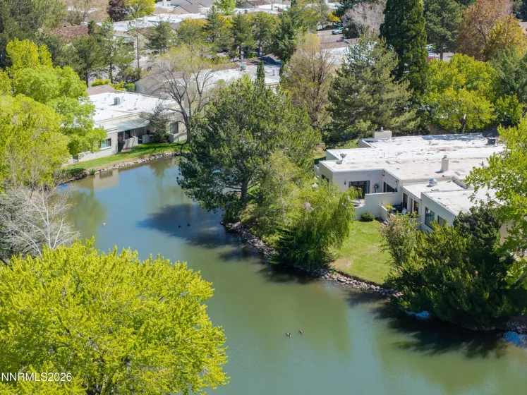 4945 Lakeridge Terrace, Reno, Nevada 89509, 2 Bedrooms Bedrooms, ,3 BathroomsBathrooms,Residential,Residential,Lakeridge Terrace,260005126