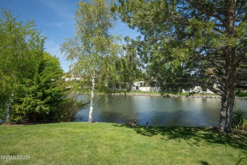 4945 Lakeridge Terrace, Reno, Nevada 89509, 2 Bedrooms Bedrooms, ,3 BathroomsBathrooms,Residential,Residential,Lakeridge Terrace,260005126