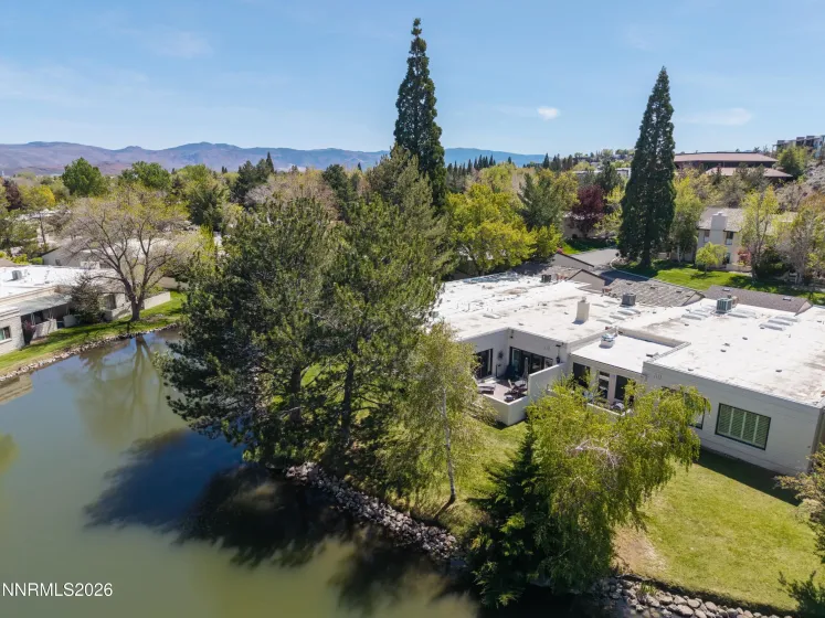 4945 Lakeridge Terrace, Reno, Nevada 89509, 2 Bedrooms Bedrooms, ,3 BathroomsBathrooms,Residential,Residential,Lakeridge Terrace,260005126